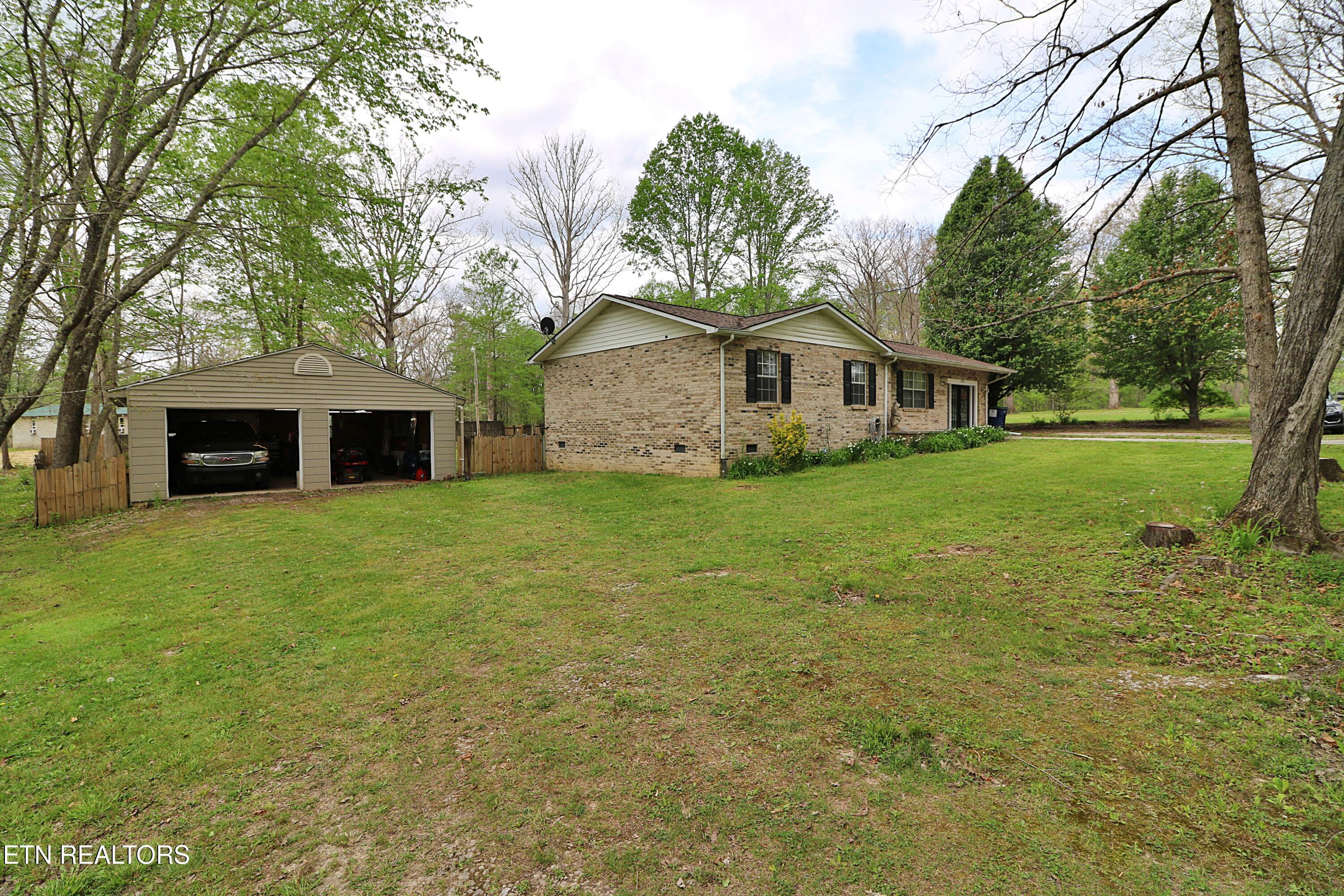 720 Cooper Lake Road Oneida, TN 37841 - Photo 47 of 47 094A3495
