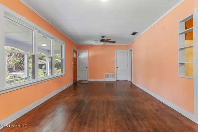 $277,000 | 395 Oaklawn Place, Biloxi, MS 39530