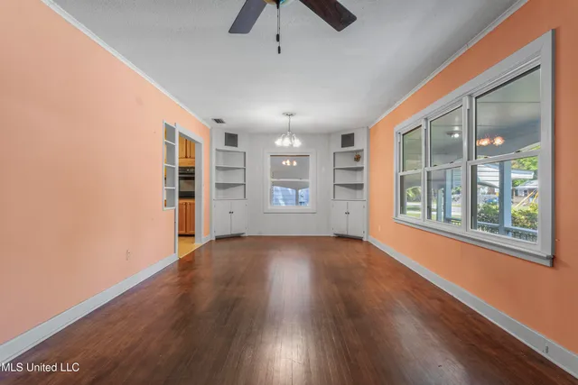 $277,000 | 395 Oaklawn Place, Biloxi, MS 39530