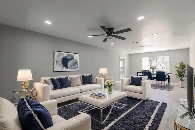 $2,000 | 722 South Walker Street, Mesquite, TX 75149