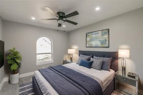 $2,000 | 722 South Walker Street, Mesquite, TX 75149