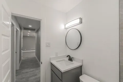 $2,000 | 722 South Walker Street, Mesquite, TX 75149