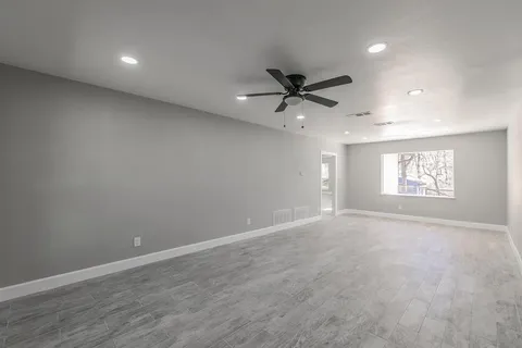 $2,000 | 722 South Walker Street, Mesquite, TX 75149