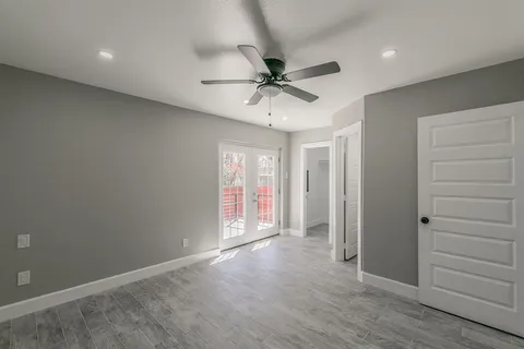 $2,000 | 722 South Walker Street, Mesquite, TX 75149