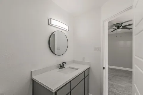 $2,000 | 722 South Walker Street, Mesquite, TX 75149