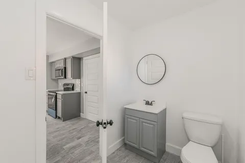 $2,000 | 722 South Walker Street, Mesquite, TX 75149