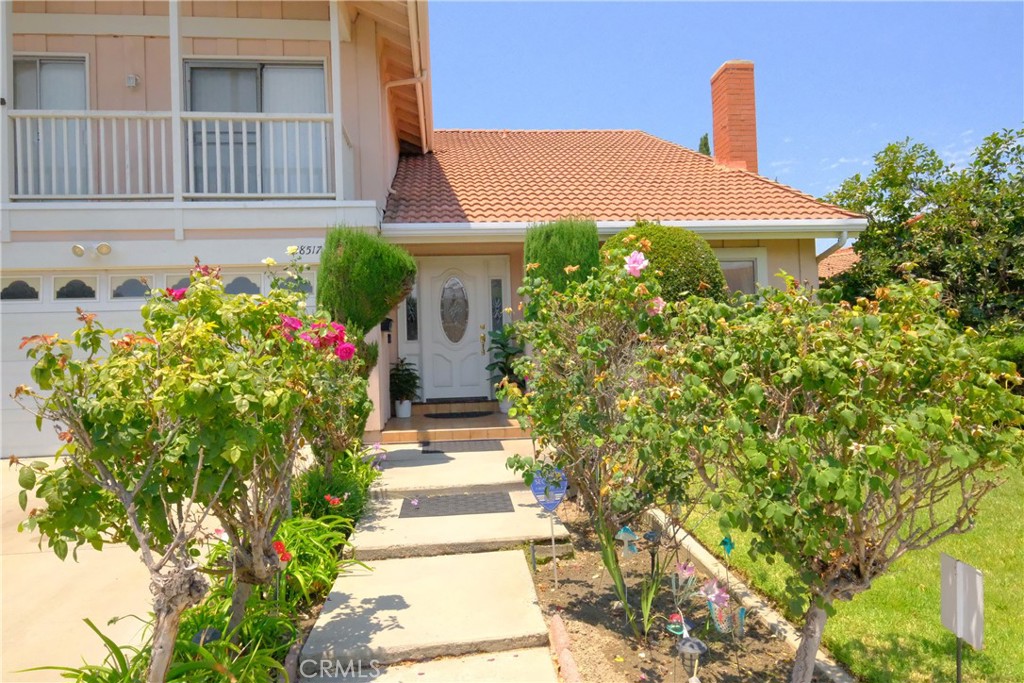 18517 Betty Way Cerritos, CA 90703 - Photo 2 of 29