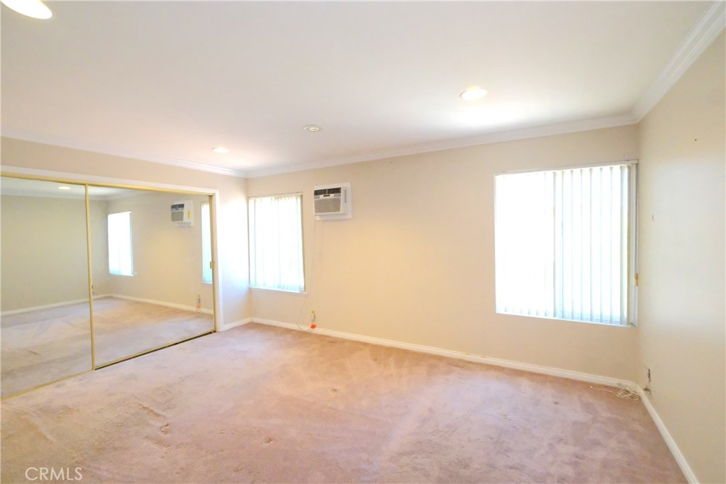 18517 Betty Way Cerritos, CA 90703 - Photo 23 of 29