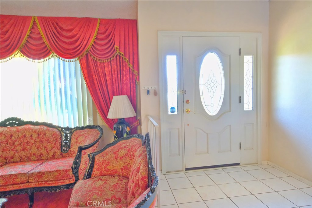 18517 Betty Way Cerritos, CA 90703 - Photo 5 of 29