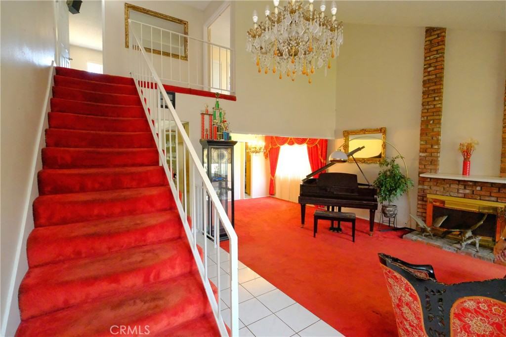 18517 Betty Way Cerritos, CA 90703 - Photo 9 of 29