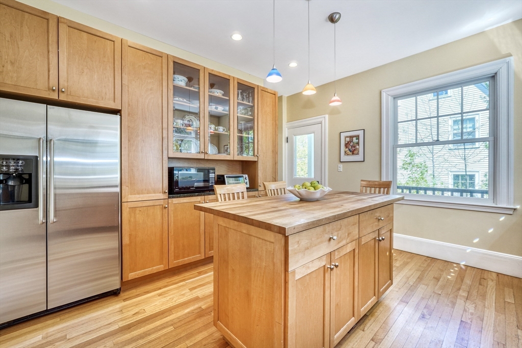 59 Terrace Road Medford, MA 02155 - Photo 8 of 40 Gallery Image 8