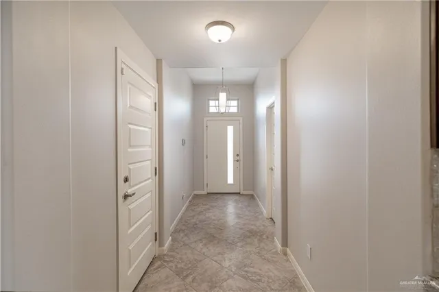 $273,500 | 412 South Paseo Del Rey Street, Mission, TX 78572