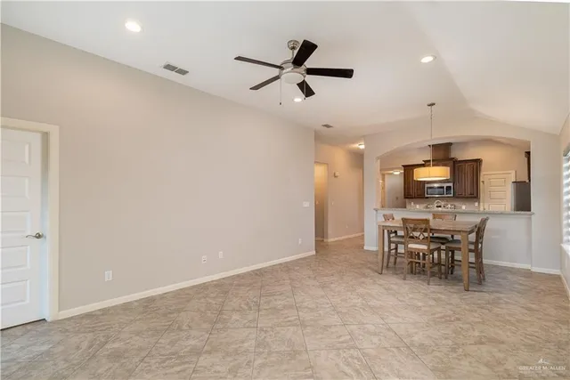 $273,500 | 412 South Paseo Del Rey Street, Mission, TX 78572