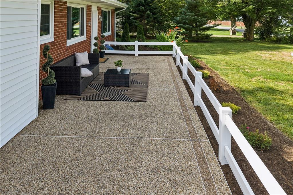 138 Rama Road Beaver Falls, PA 15010 - Photo 5 of 40