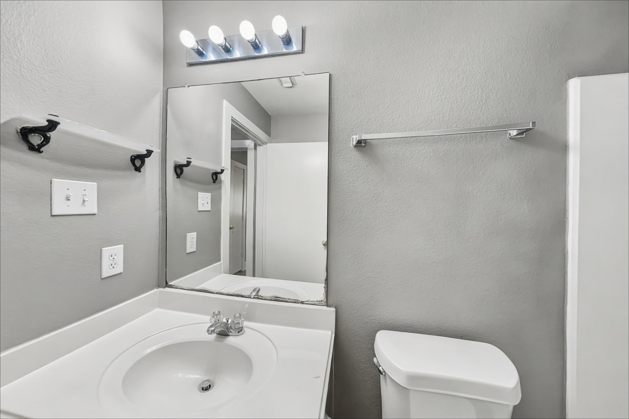 833 Lightningbug Lane Conroe, TX 77301 - Photo 13 of 15