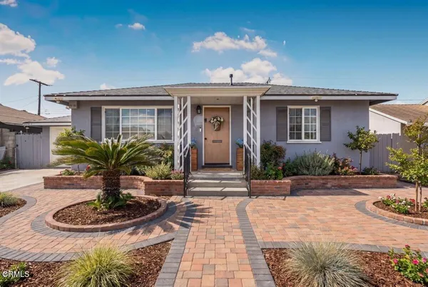 $1,000,025 | 634 East Kamala Street, Oxnard, CA 93033