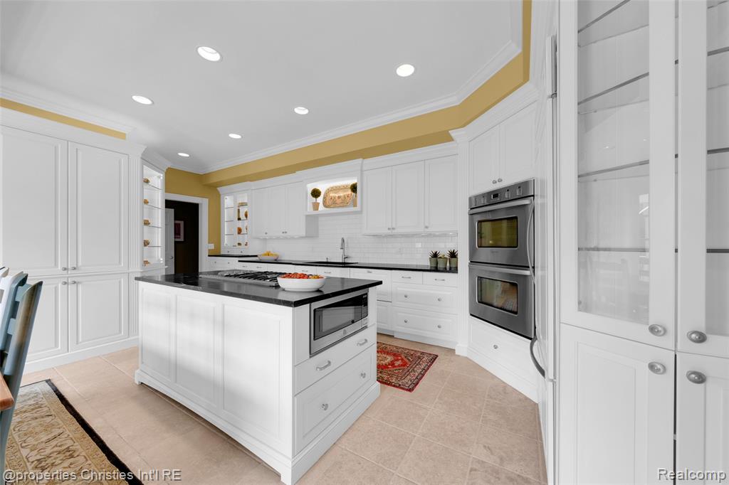 1333 North Adams Road Birmingham, MI 48009 - Photo 24 of 99