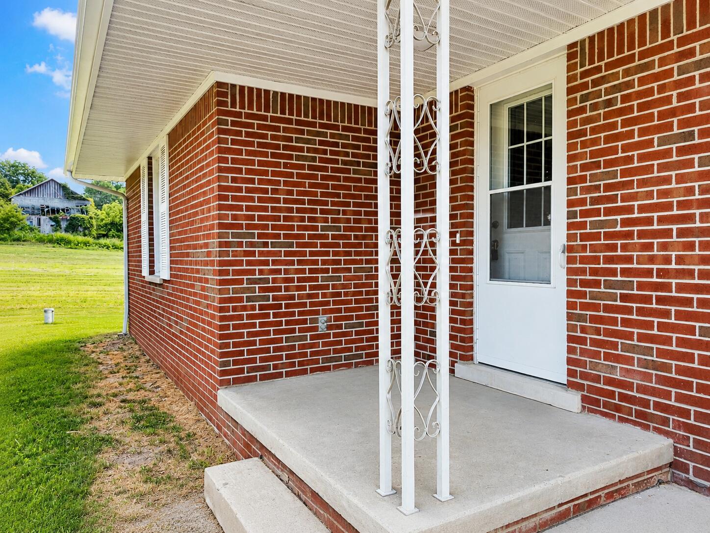 18100 English Road Manchester, MI 48158 - Photo 45 of 47 46