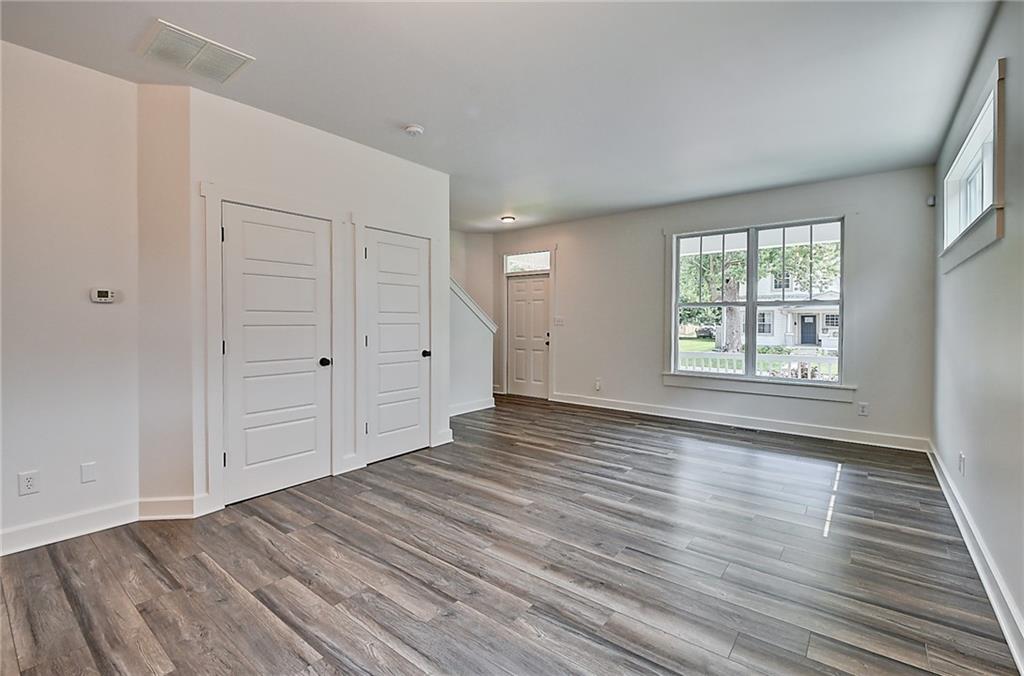 3034 Ruckle Street Indianapolis, IN 46205 - Photo 11 of 35 Gallery Image 11
