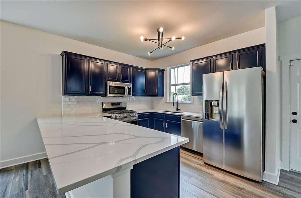 3034 Ruckle Street Indianapolis, IN 46205 - Photo 4 of 35 Gallery Image 4