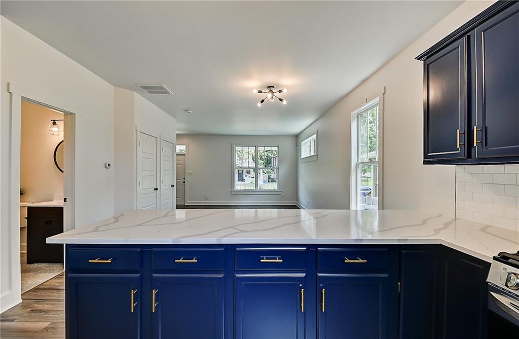 3034 Ruckle Street Indianapolis, IN 46205 - Photo 6 of 35 Gallery Image 6
