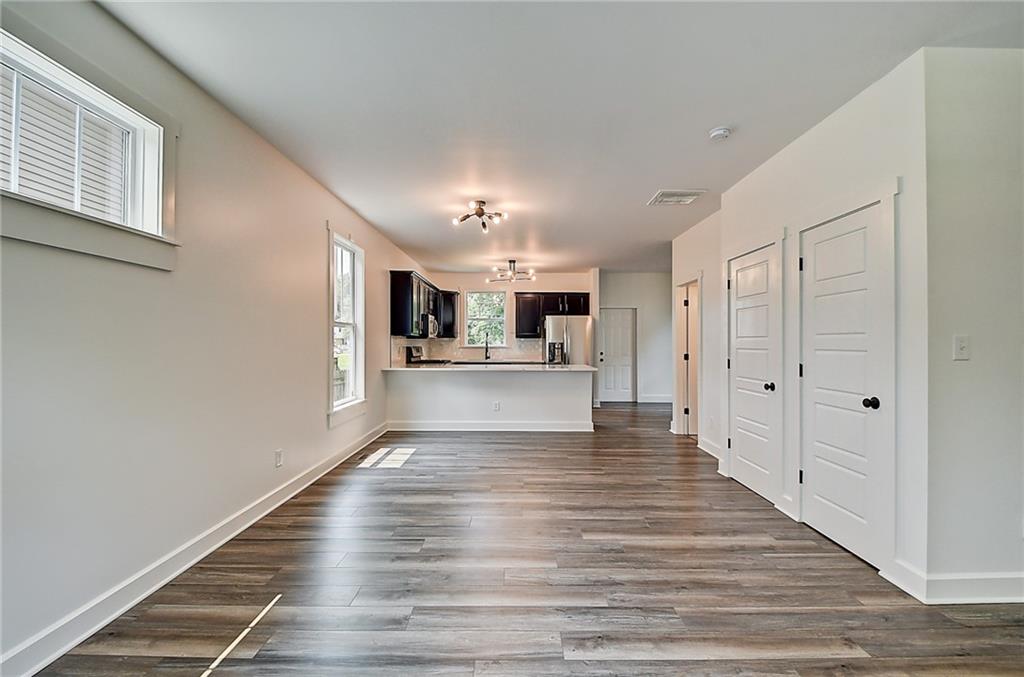3034 Ruckle Street Indianapolis, IN 46205 - Photo 9 of 35 Gallery Image 9