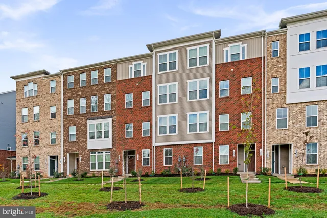a view of big yard in front of a big yard