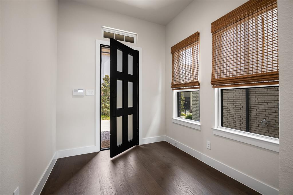 4133 Maison Ridge Dallas, TX 75219 - Photo 4 of 23 Gallery Image 4