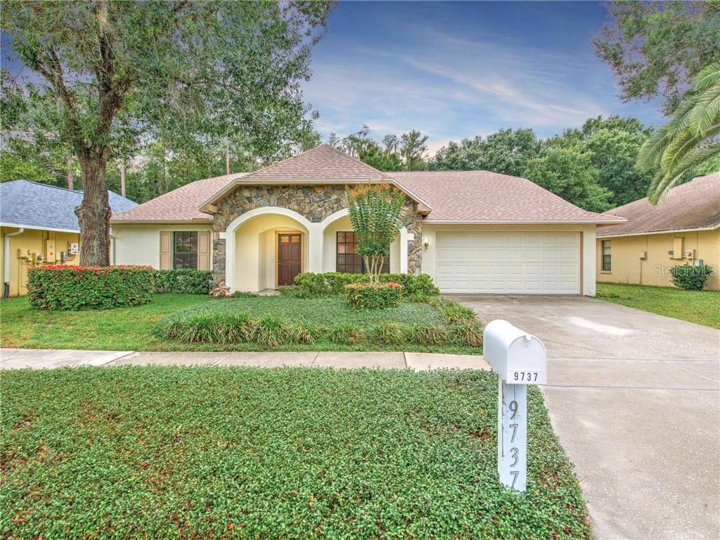9737 Fox Chapel Road Tampa, FL 33647 - Photo 1 of 1 Exterior Front with new Roof