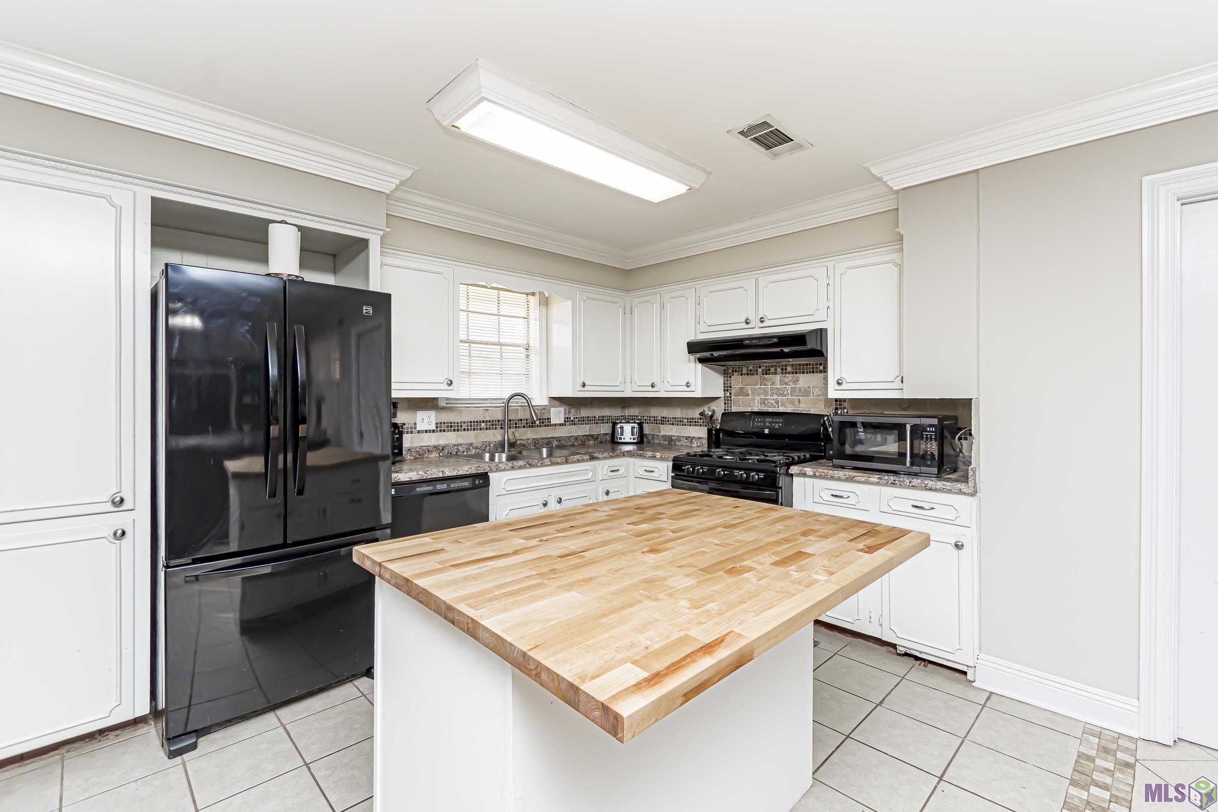 6987 Rio Drive Baton Rouge, LA 70812 - Photo 3 of 21 Gallery Image 3