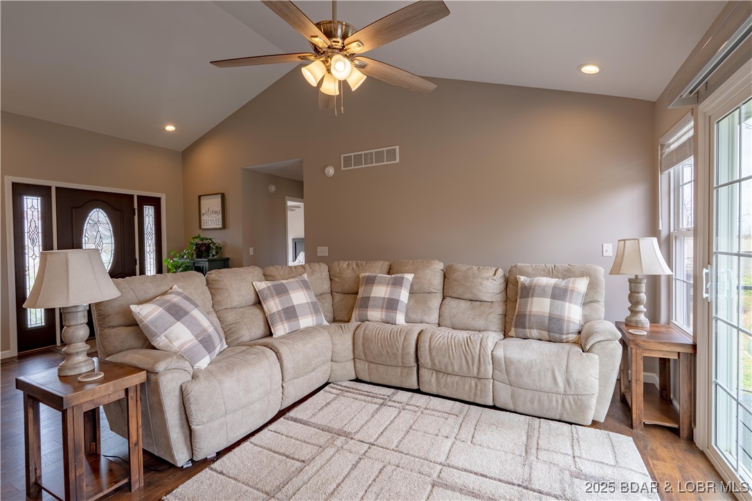 4715 Inlet Lane Osage Beach, MO 65065 - Photo 11 of 50