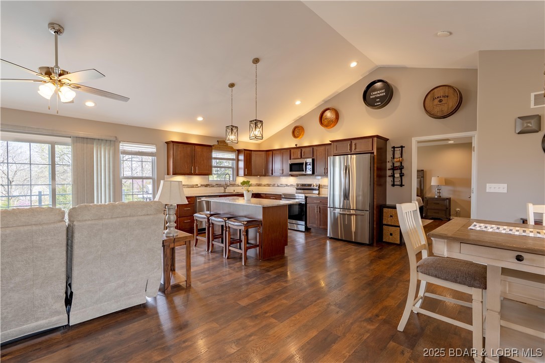 4715 Inlet Lane Osage Beach, MO 65065 - Photo 2 of 50