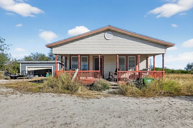 $98,999 | 7807 County Road 2431, Sinton, TX 78387