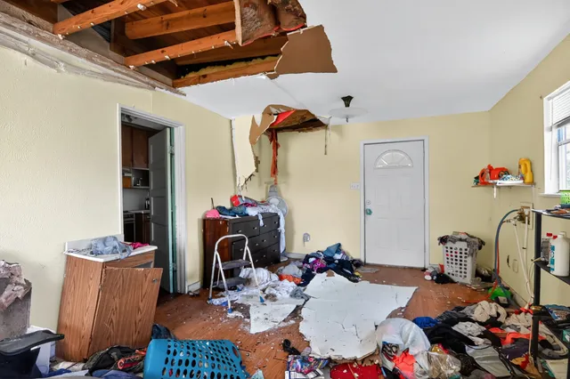 $98,999 | 7807 County Road 2431, Sinton, TX 78387