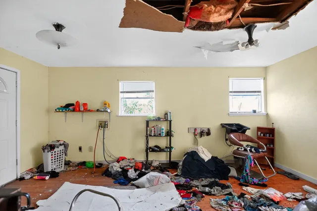 $98,999 | 7807 County Road 2431, Sinton, TX 78387