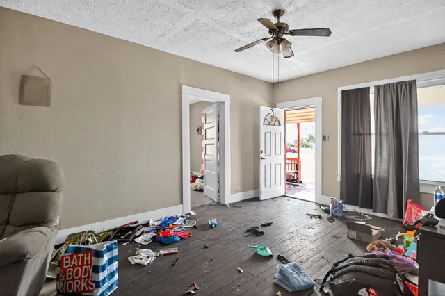 $98,999 | 7807 County Road 2431, Sinton, TX 78387