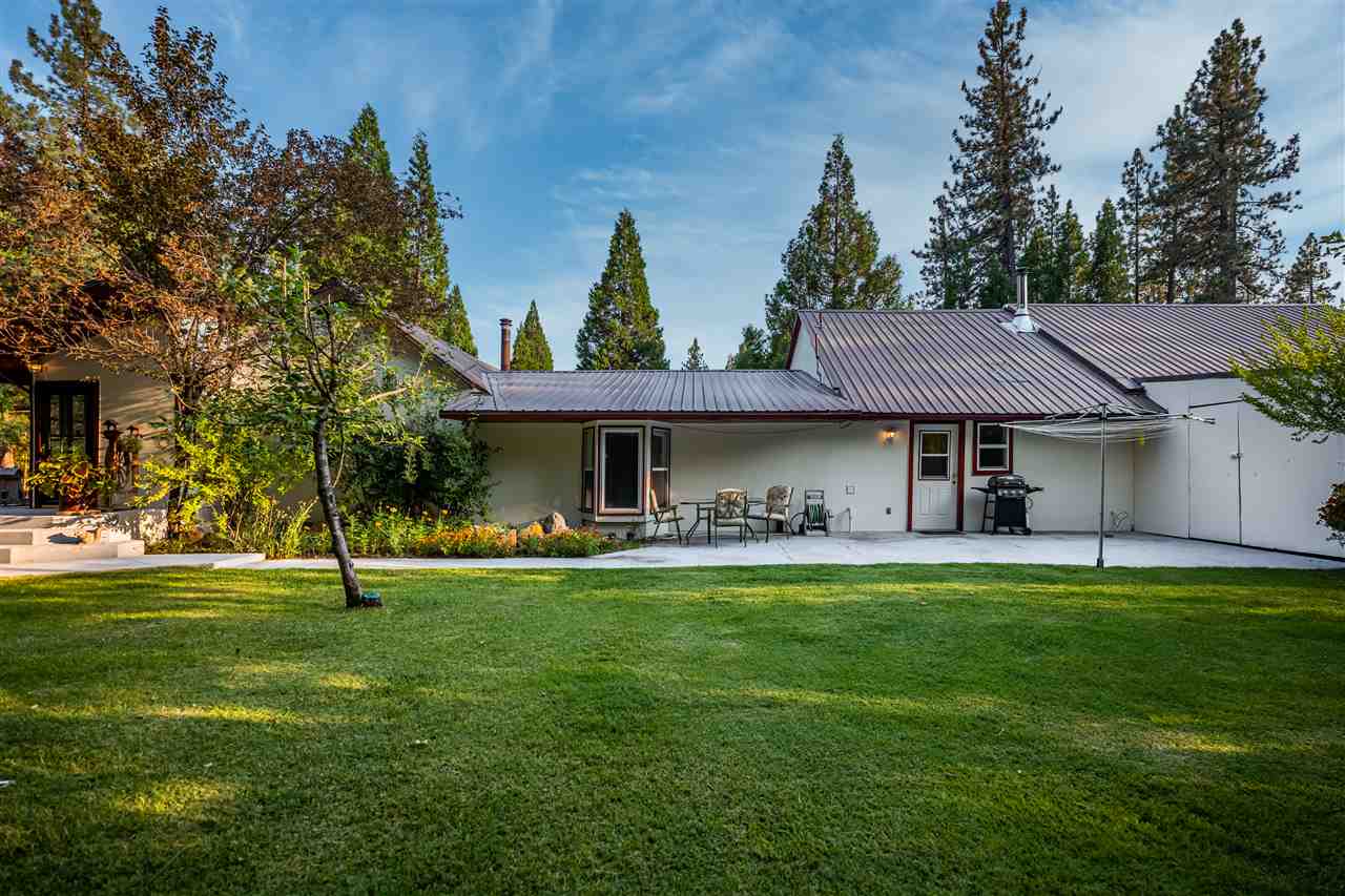 10617 North Old Stage Road Weed, CA 96094 - Photo 3 of 27 Gallery Image 3