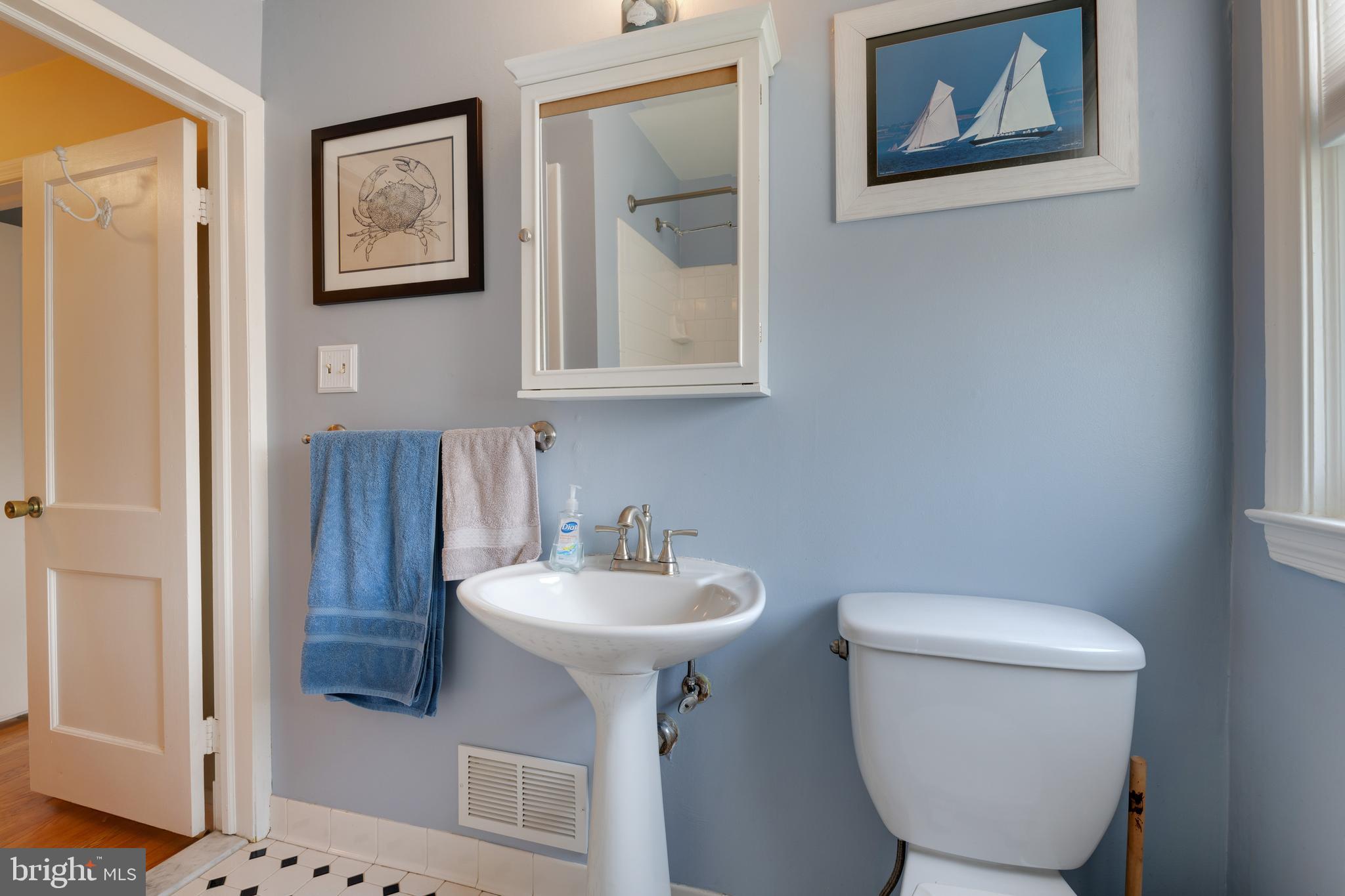 1646 Thetford Road Towson, MD 21286 - Photo 22 of 32 Gallery Image 22