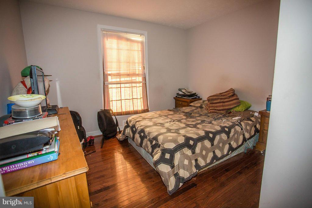 8723 Weems Road Manassas, VA 20110 - Photo 22 of 30 Bedroom