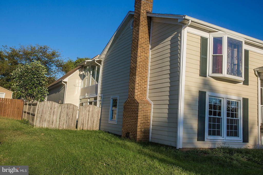 8723 Weems Road Manassas, VA 20110 - Photo 30 of 30 Exterior (Front)