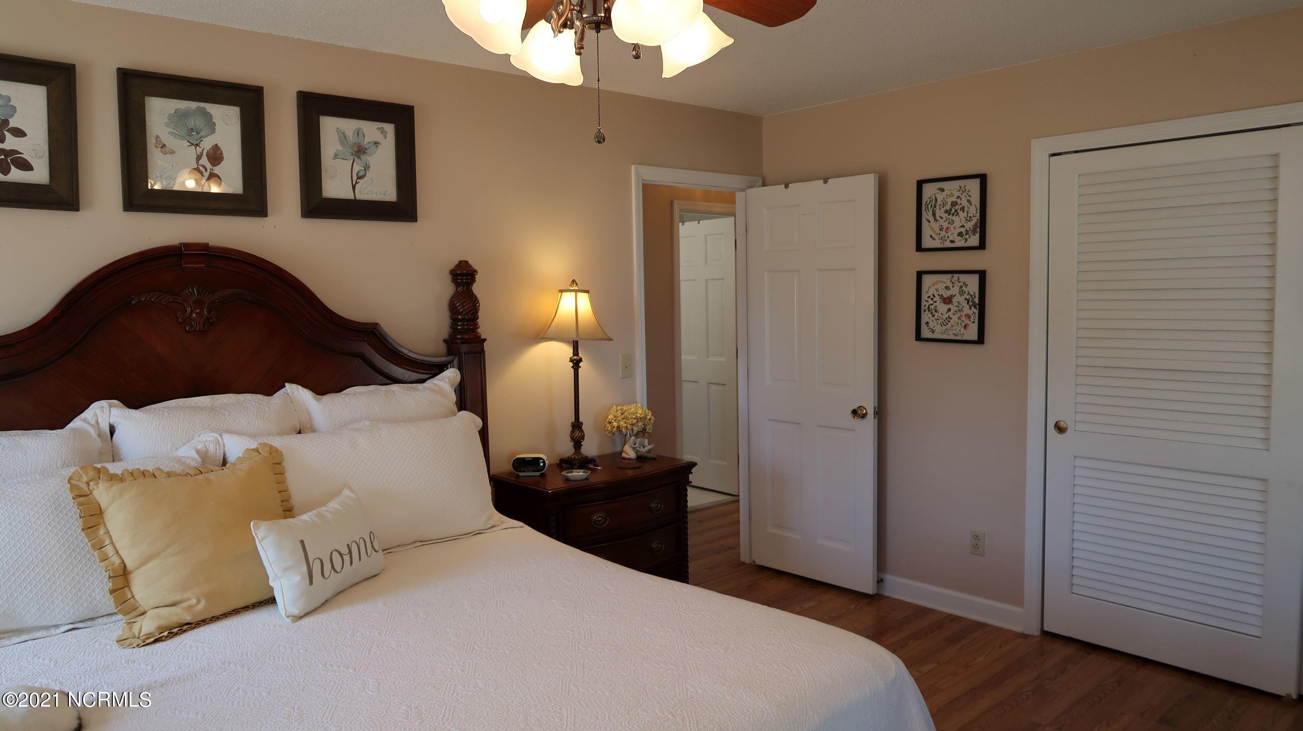 165 Antioch Road New Bern, NC 28560 - Photo 7 of 10 Guest Bedroom...