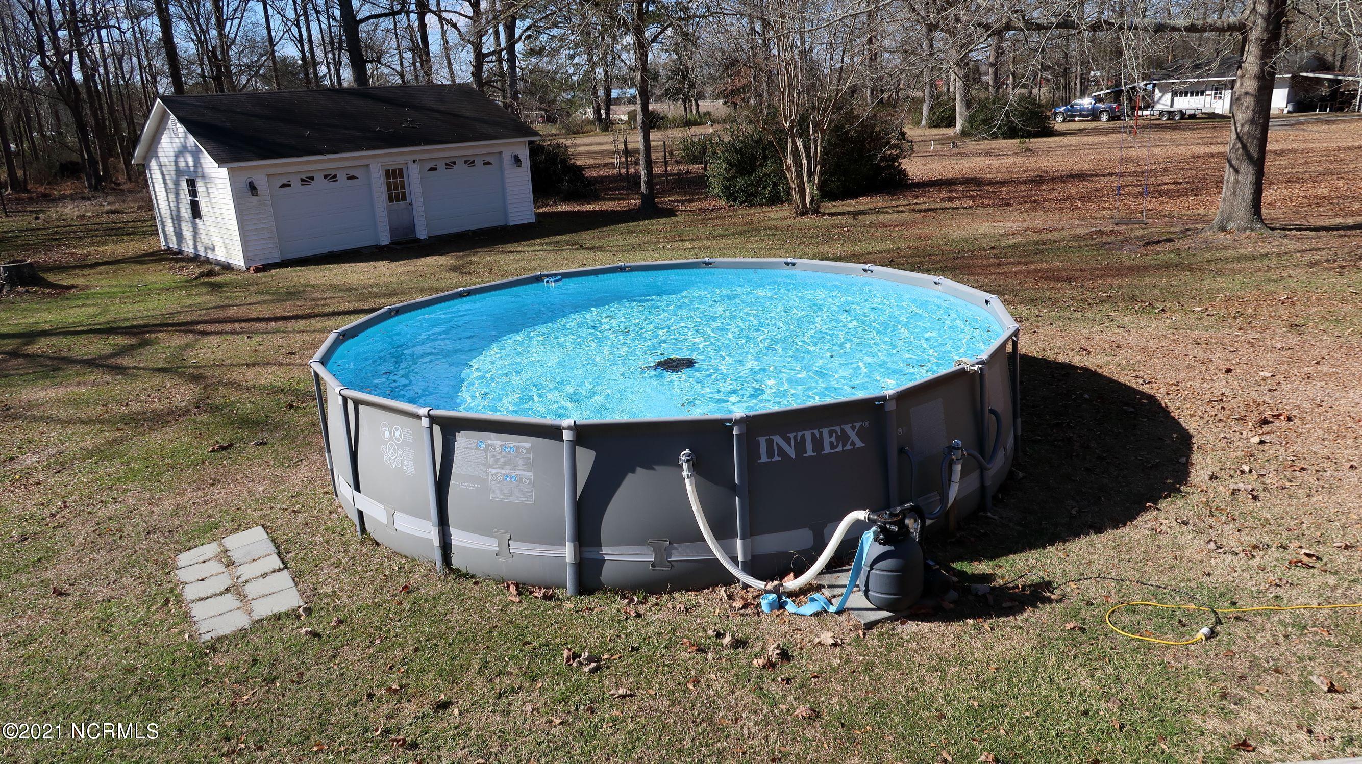 165 Antioch Road New Bern, NC 28560 - Photo 9 of 10 Backyard...