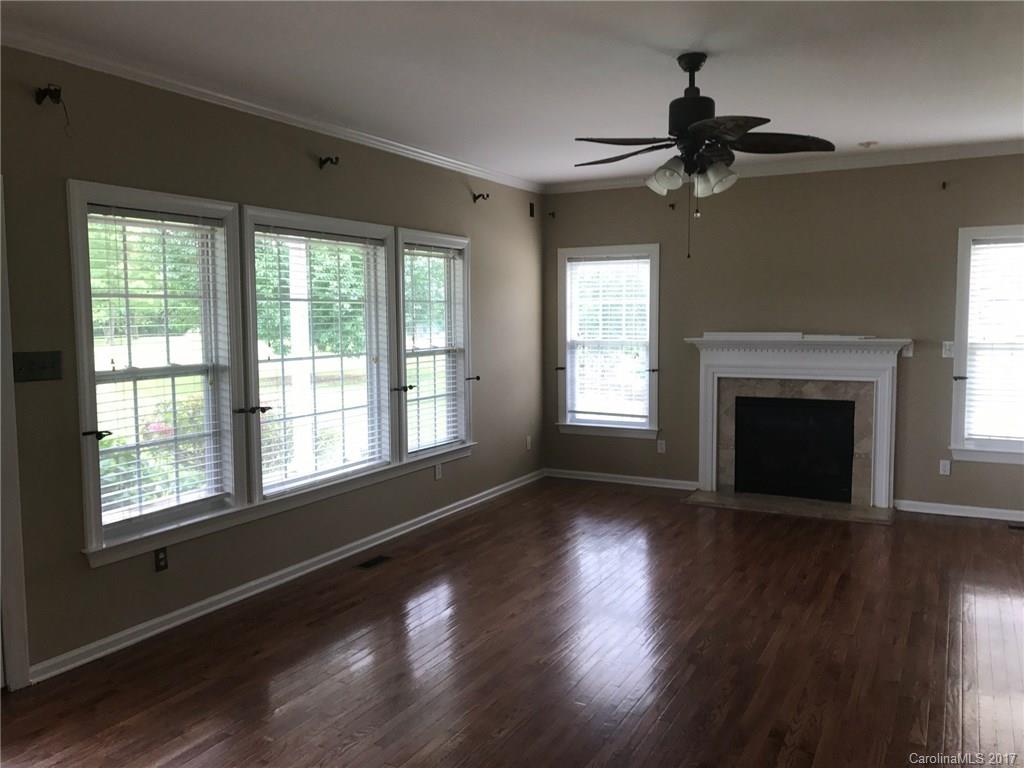 101 Lackey Mountain Road Hiddenite, NC 28636 - Photo 2 of 7