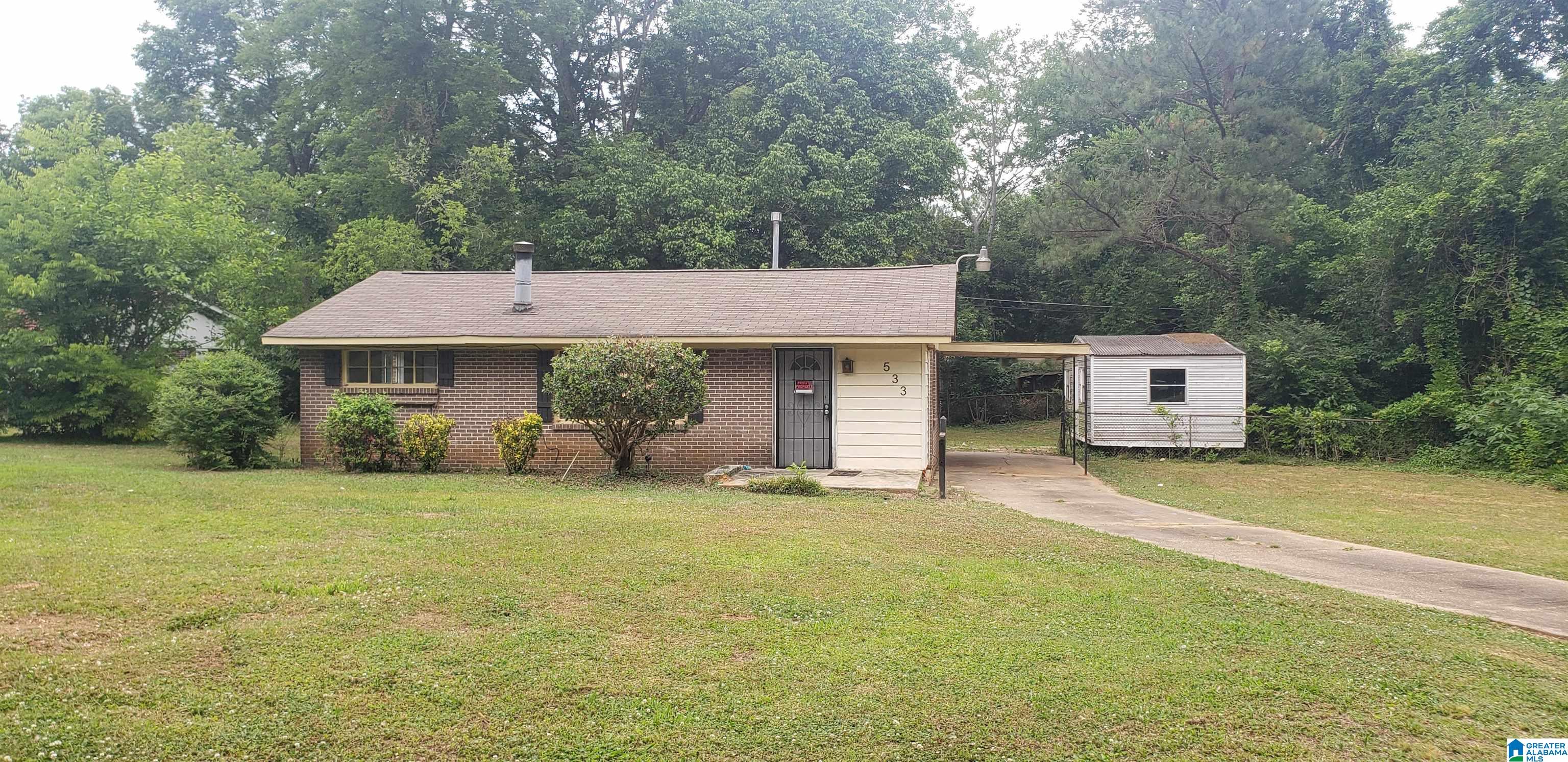 533 Lovelin Street Birmingham, AL 35228 - Photo 2 of 7