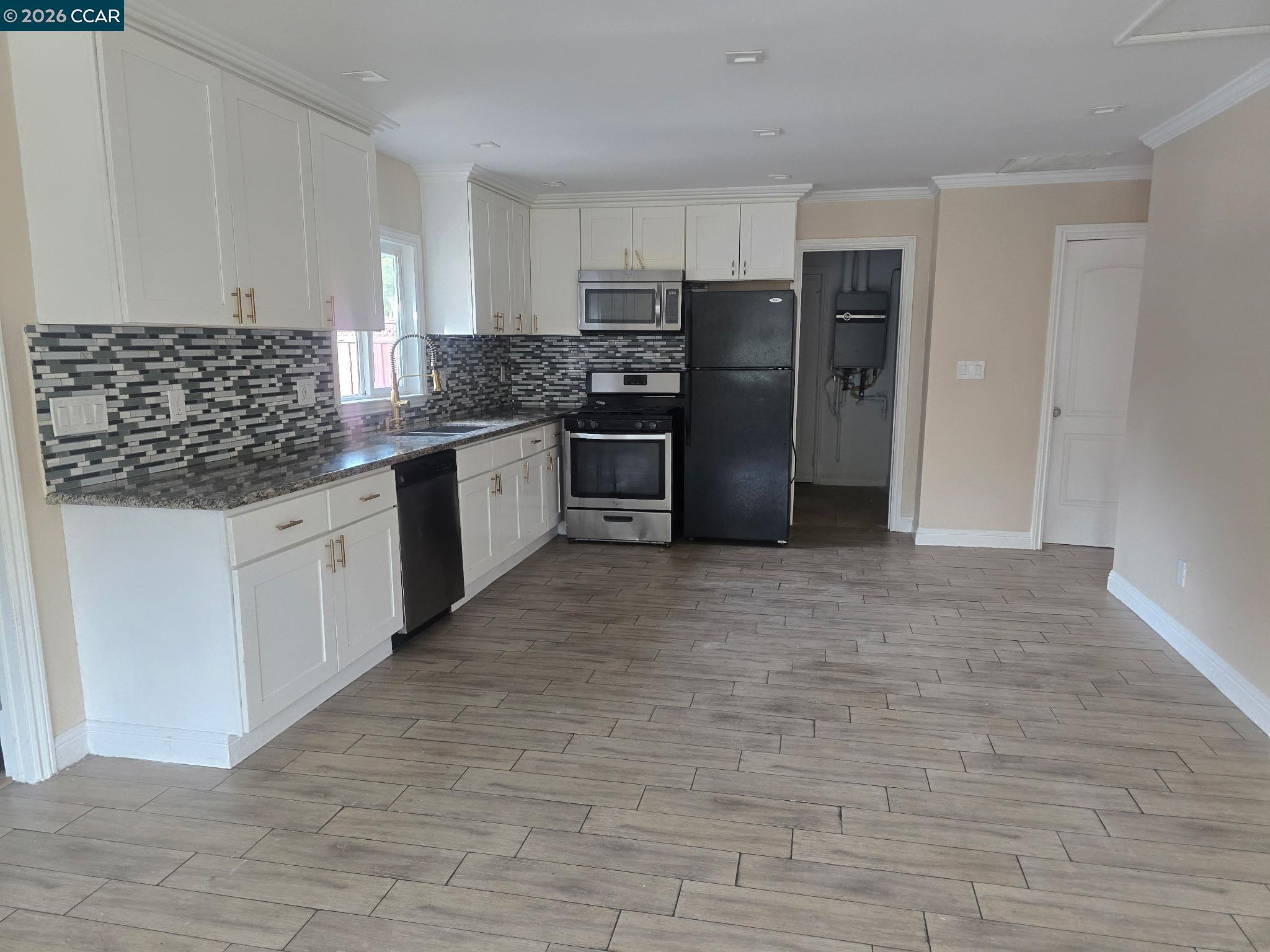 3121 Cowell Road Concord, CA 94518 - Photo 16 of 22 Gallery Image 16