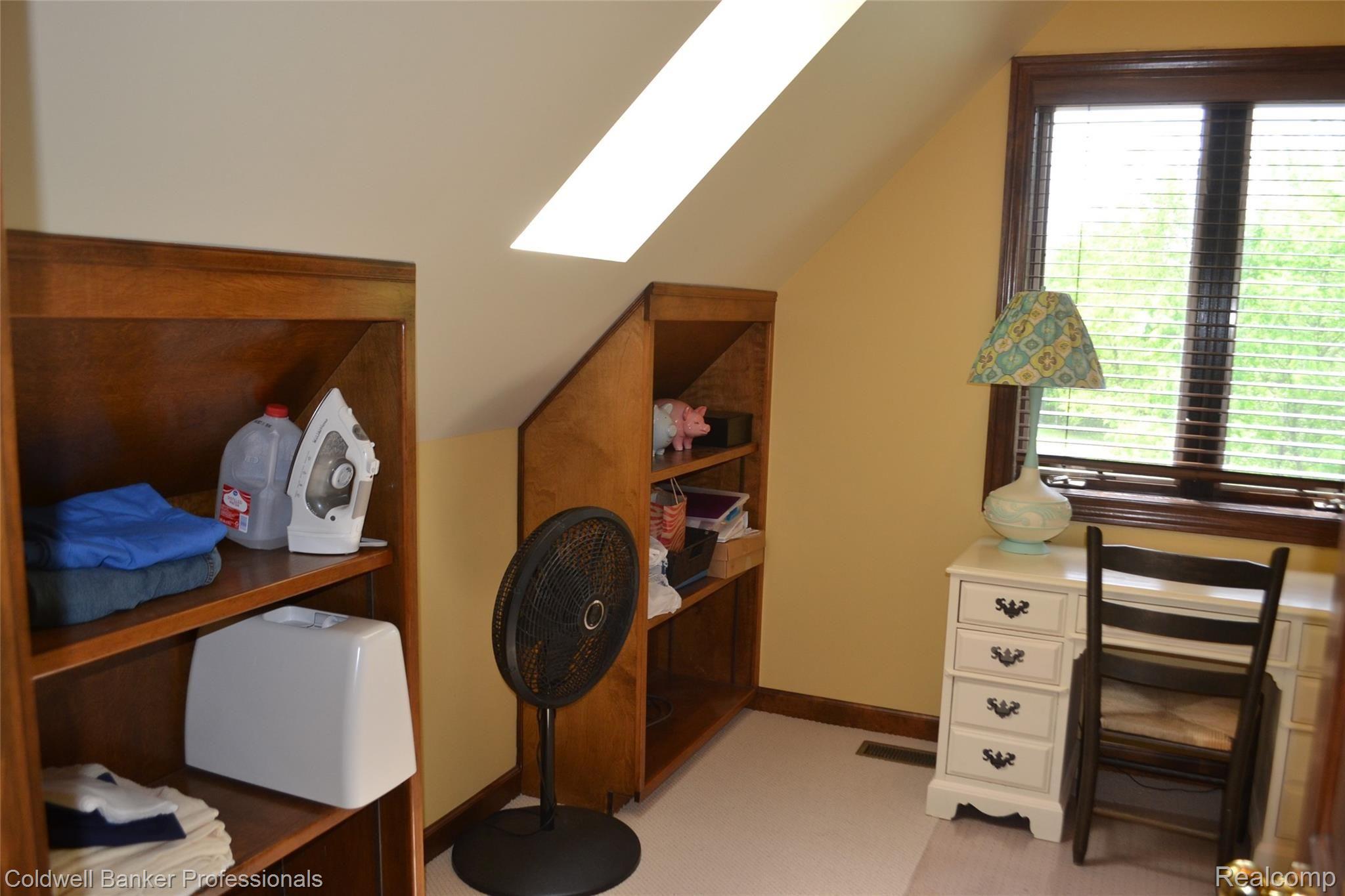 1217 Lake Nepessing Road Lapeer, MI 48446 - Photo 18 of 40 DSC_0045.JPG