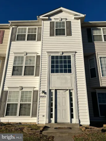$325,000 | 2545 Enterprise Place, Waldorf, MD 20601