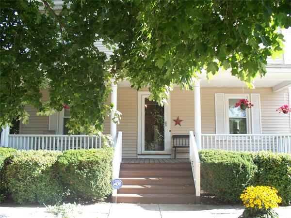 1079 Sumner Avenue Springfield, MA 01118 - Photo 3 of 25
