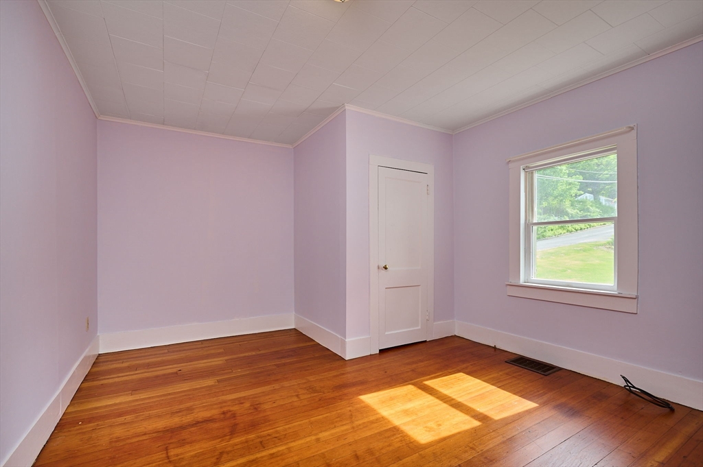 4 Petticoat Hill Road Williamsburg, MA 01096 - Photo 16 of 42 Gallery Image 16