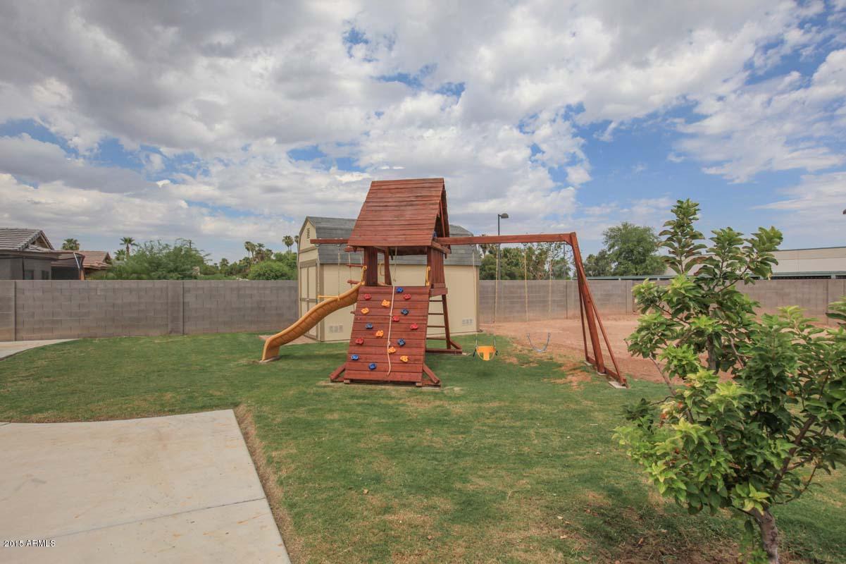 724 East Carson Road Phoenix, AZ 85042 - Photo 30 of 35 Backyard